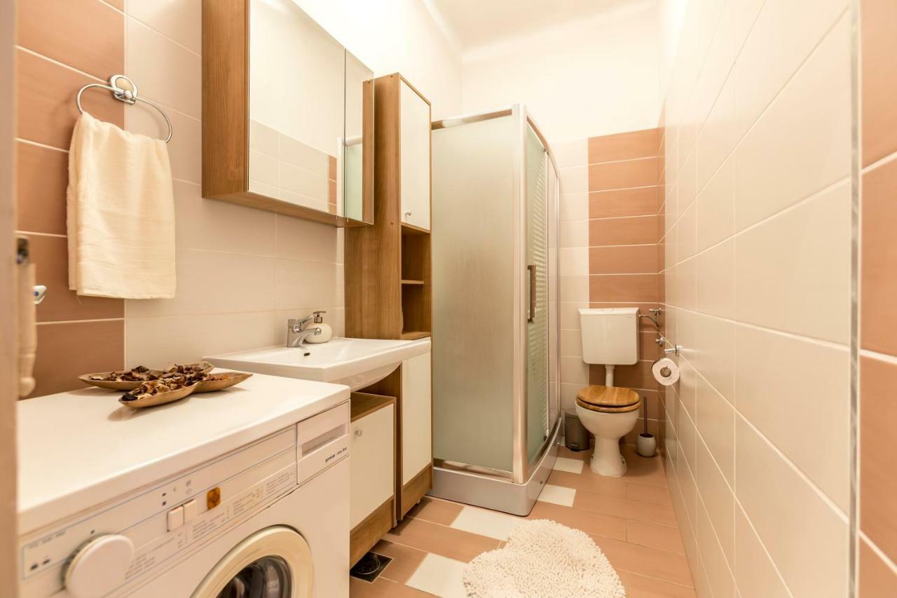 Boban Sunny Apartment Solin Exterior photo